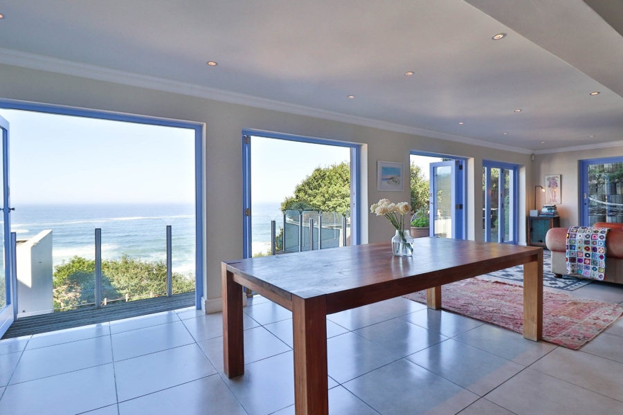 5 Bedroom Property for Sale in Herolds Bay Western Cape